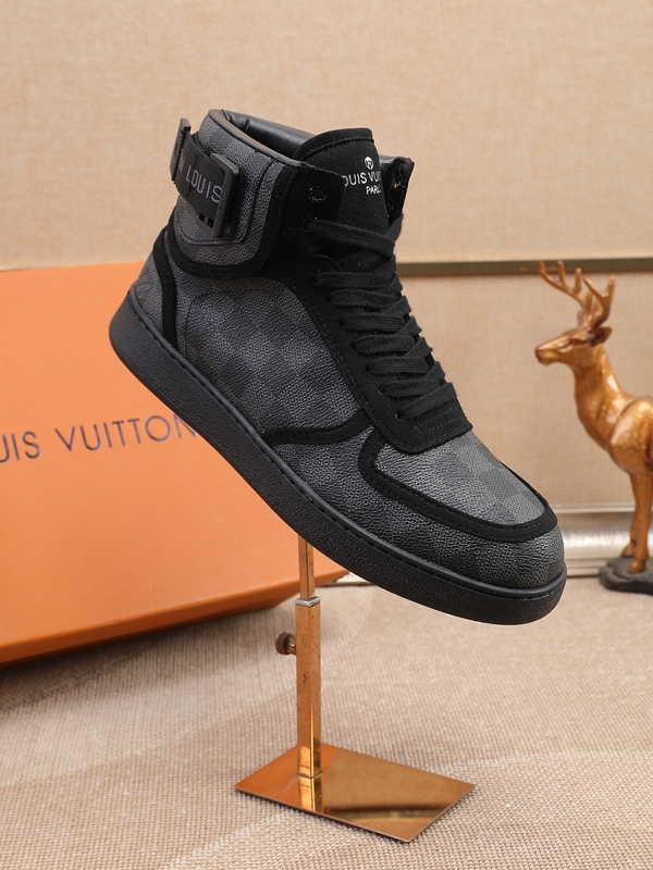 ルイヴィトン靴背面デザイン